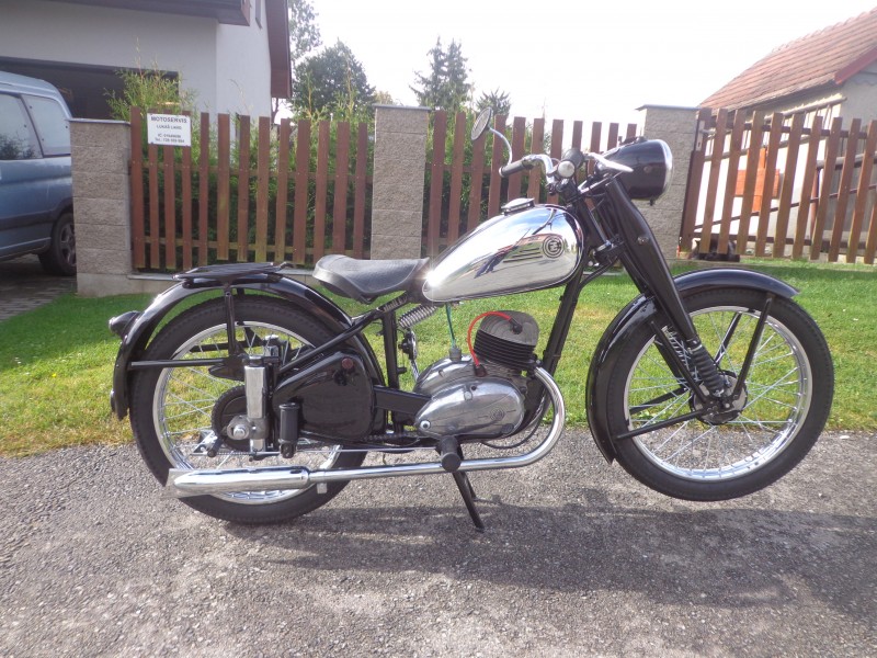 ČZ 150 C — foto 3