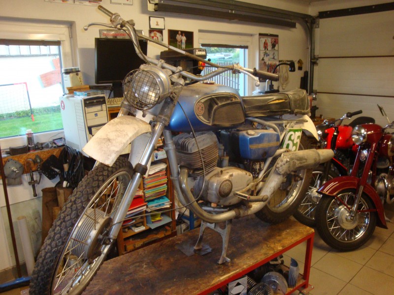 ČZ 175/482 Trail — foto 5