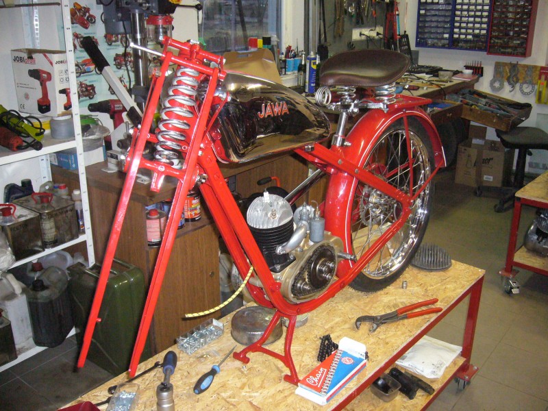 jawa-100-robot — foto 6