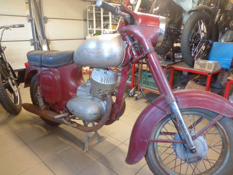 Jawa 250/559 — foto 5