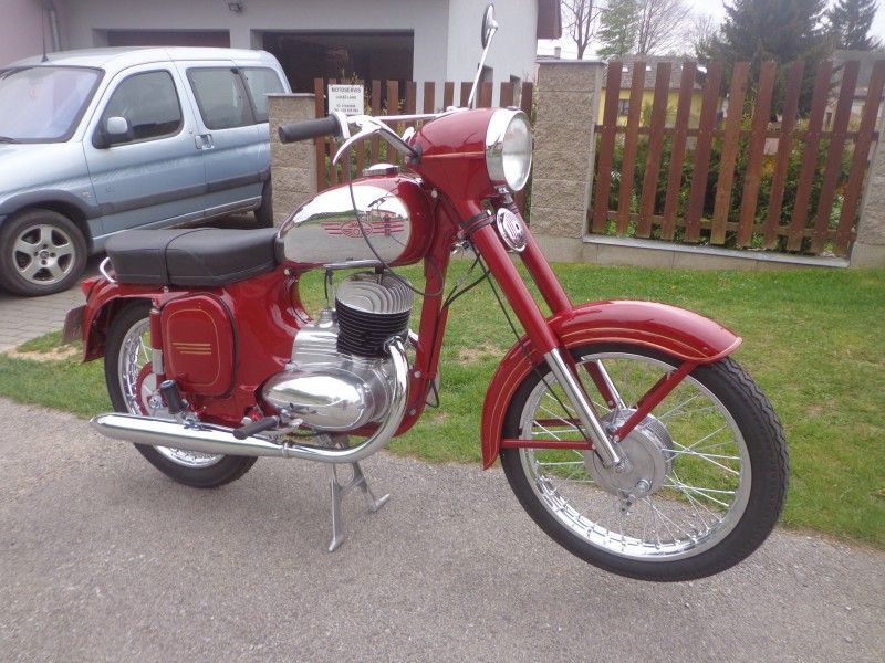 Jawa 250/590 — foto 3