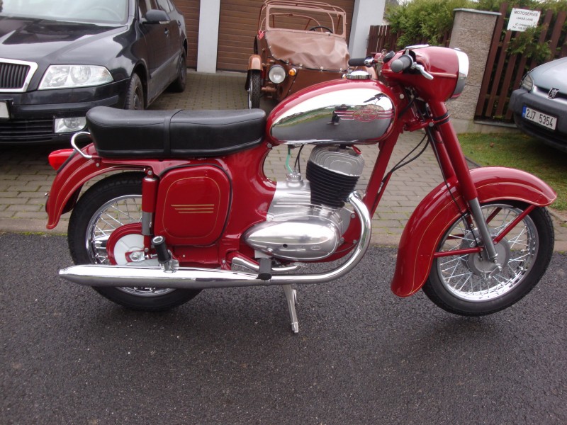 Jawa 250 Automatic — foto 2