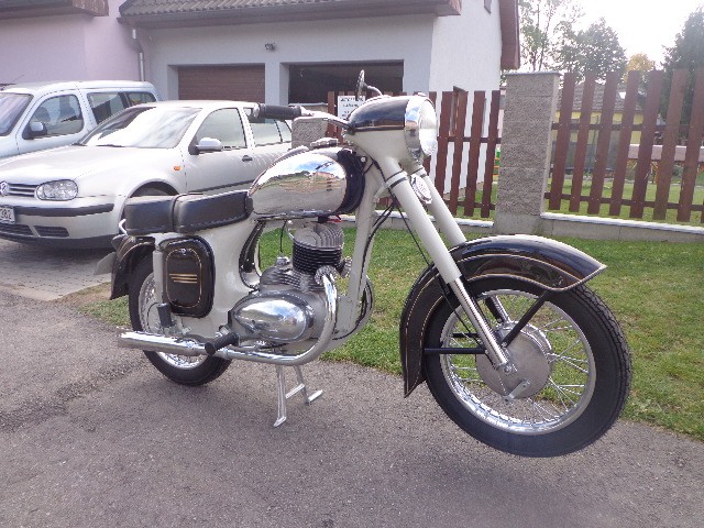 jawa-250-kyvacka-1 — foto 3