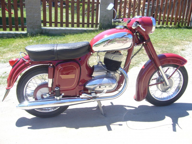 jawa-250-panelka-3 — foto 4