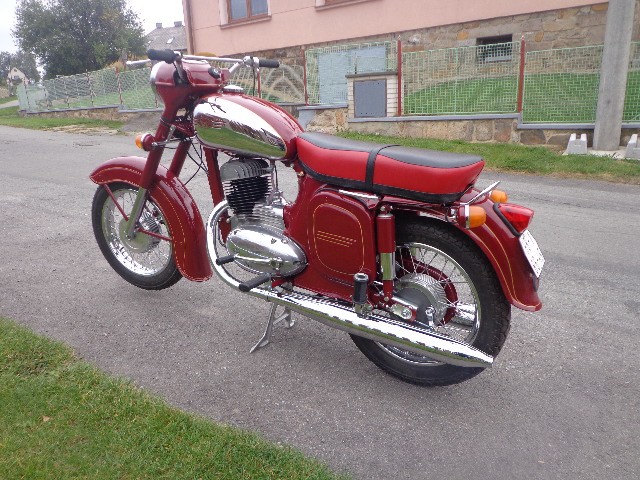 jawa-250-panelka-4 — foto 3