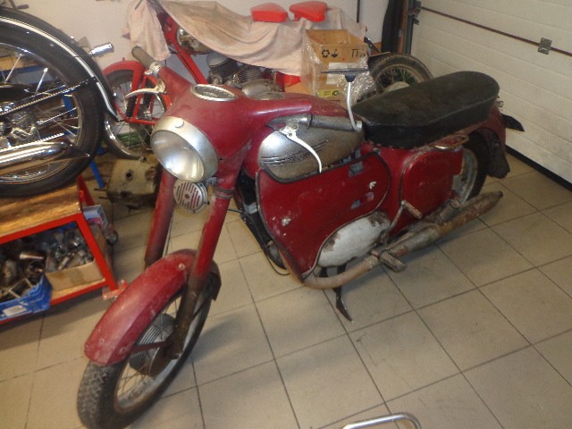 Jawa 250 Panelka — foto 4