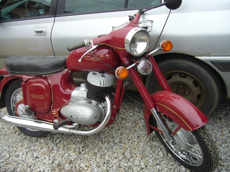 jawa-250-panelka — foto 2