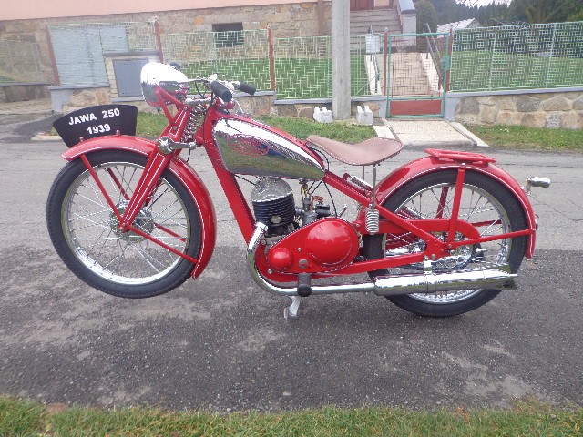 jawa-250-special-1