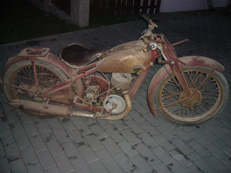 jawa-250-special-1 — foto 3