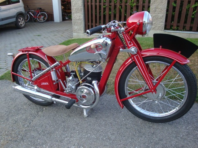 Jawa 250 Special — foto 4