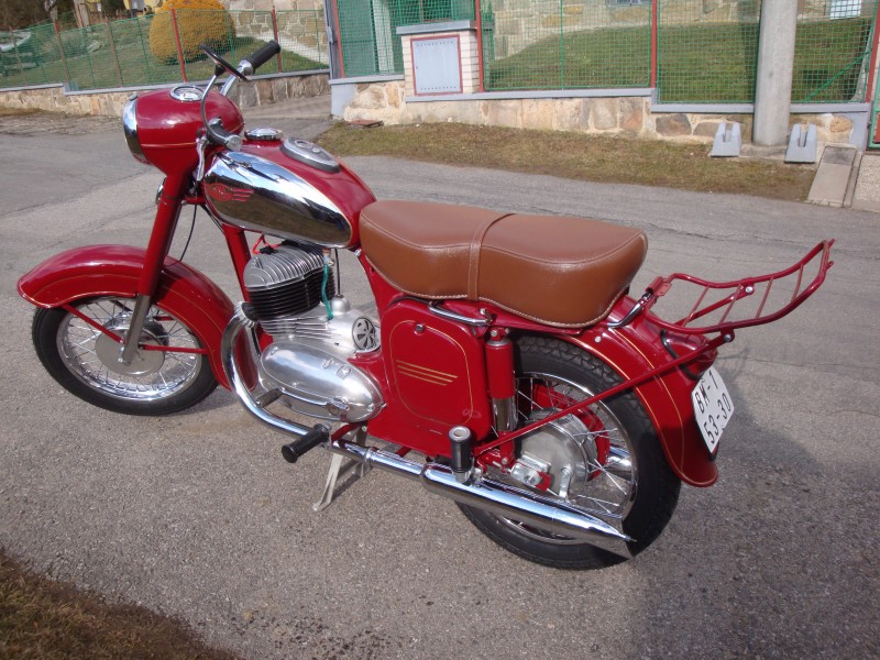 Jawa 350/354 — foto 2