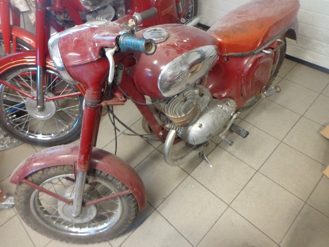 Jawa 350/360 — foto 6