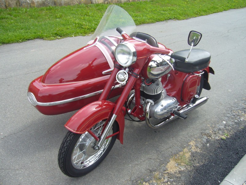jawa-350-360-se-sidecarem-velorex-560-2 — foto 7