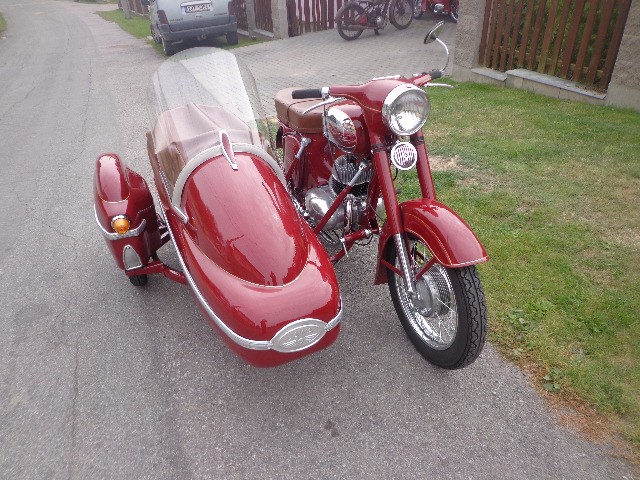 Jawa 350/360 Sidecar — foto 5