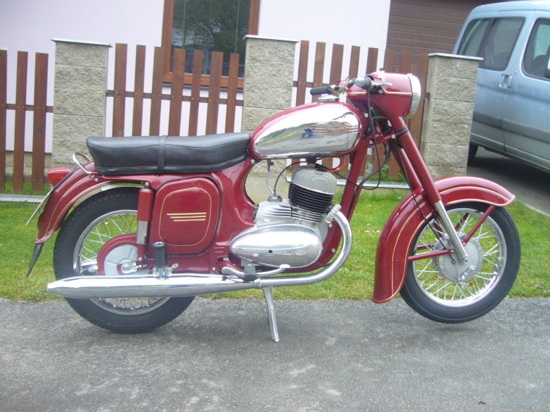 Jawa 350/360 — foto 2