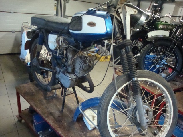 Jawa 90 Roadster — foto 5