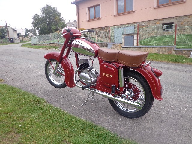 jawa-cz-150-352-1 — foto 4