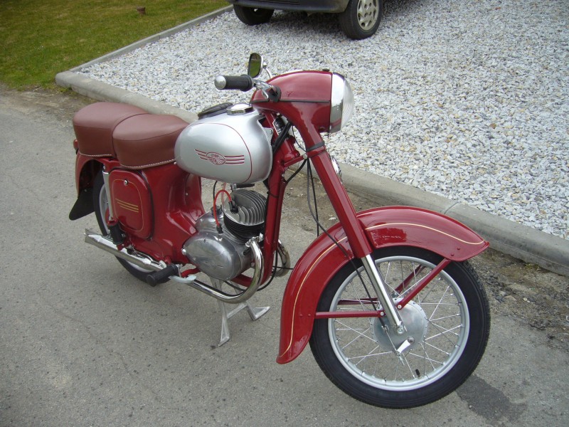 jawa-cz-150-352 — foto 9