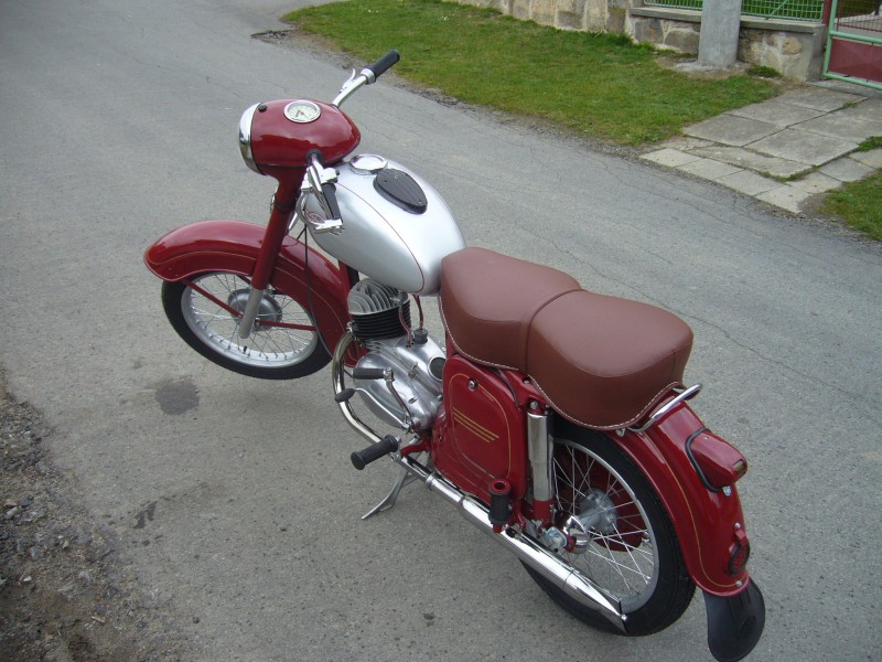 jawa-cz-150-352 — foto 11