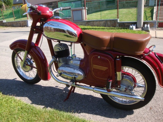 Jawa-ČZ 175/356 — foto 4