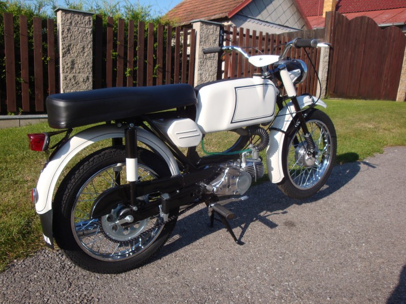 Jawa 23 Mustang — foto 3