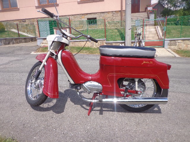 Jawa 21 Pionýr — foto 1