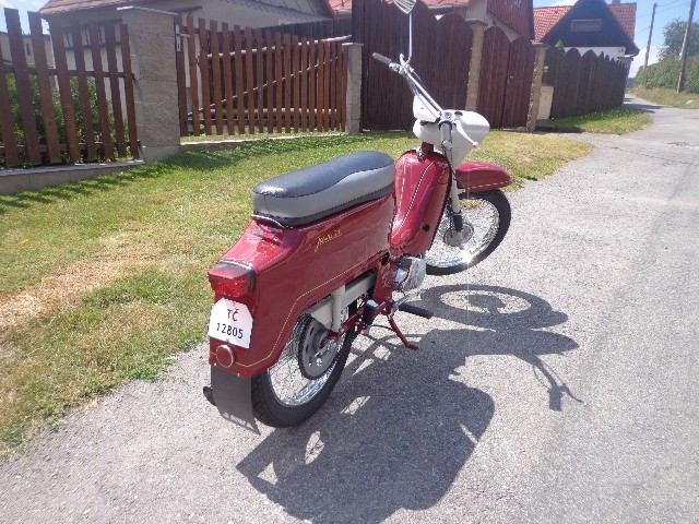 Jawa 21 Pionýr — foto 4