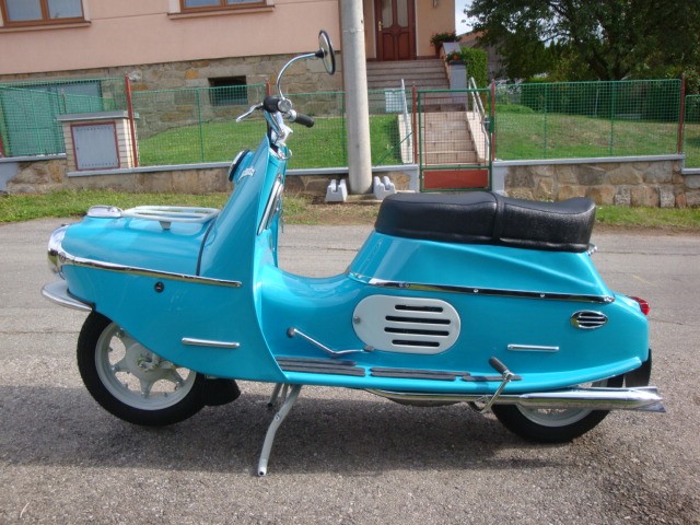 ČZ 175/501 — foto 1