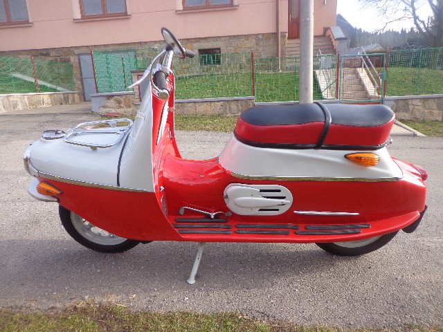 ČZ 175/502 — foto 1