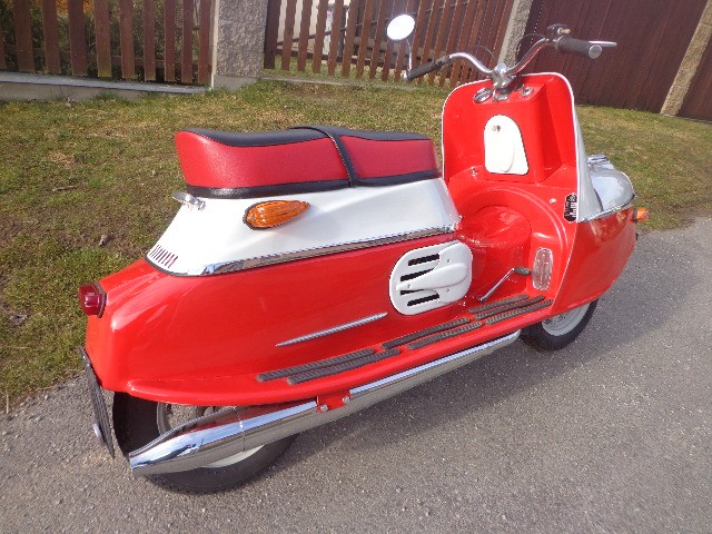 ČZ 175/502 — foto 2