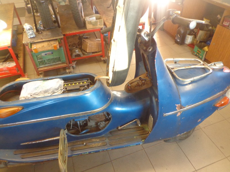 ČZ 175/502 — foto 5