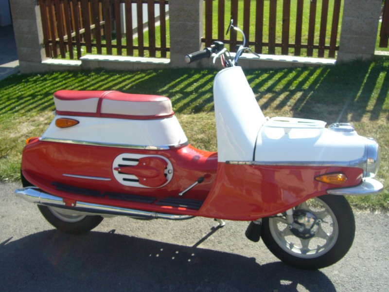 cz-175-502-skutr — foto 4