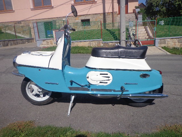 Skútr ČZ 175/501 — foto 1