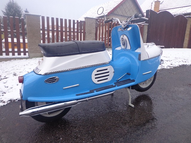 Skútr ČZ 175/501 — foto 4