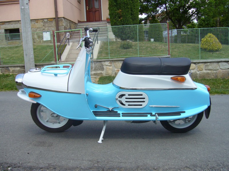 skutr-cz-175-502-01 — foto 1