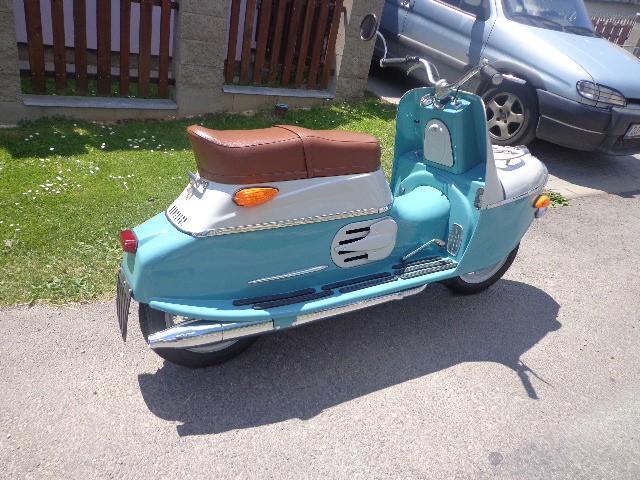 Skútr ČZ 175/502 — foto 3
