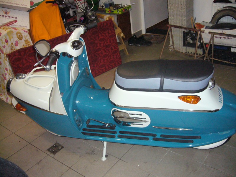 skutr-cz-175-502-de-luxe — foto 5