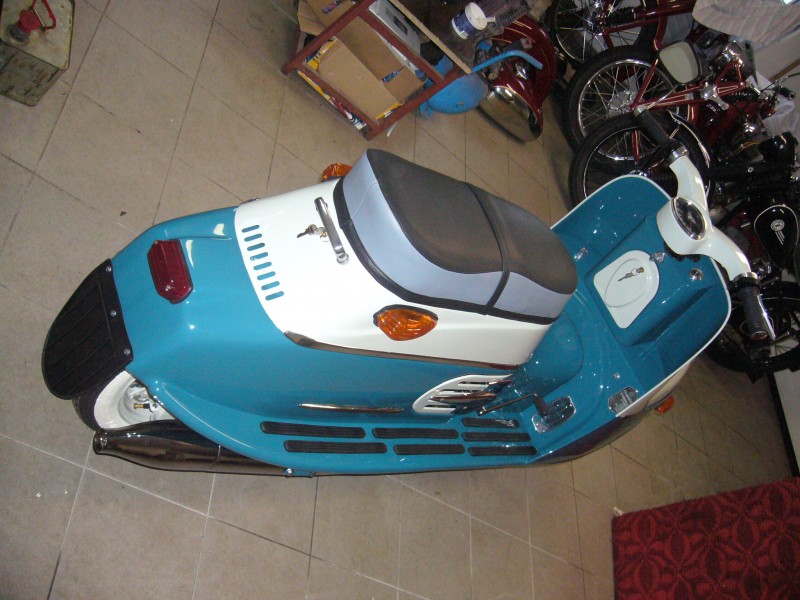 skutr-cz-175-502-de-luxe — foto 6